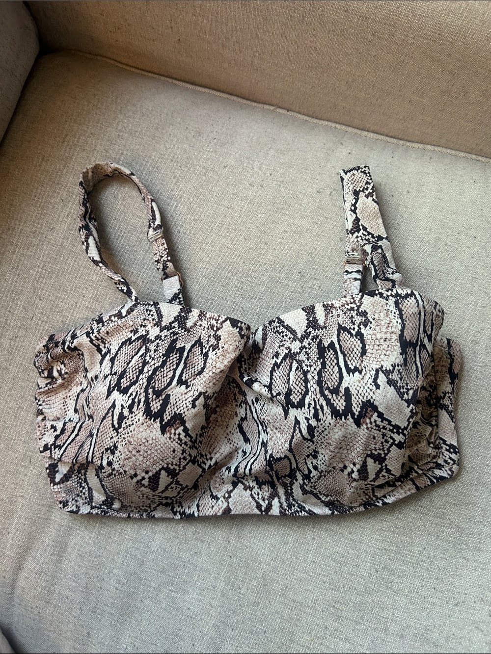 Shade & Shore Snake-Print Underwire Bikini Top in Beige and Black
